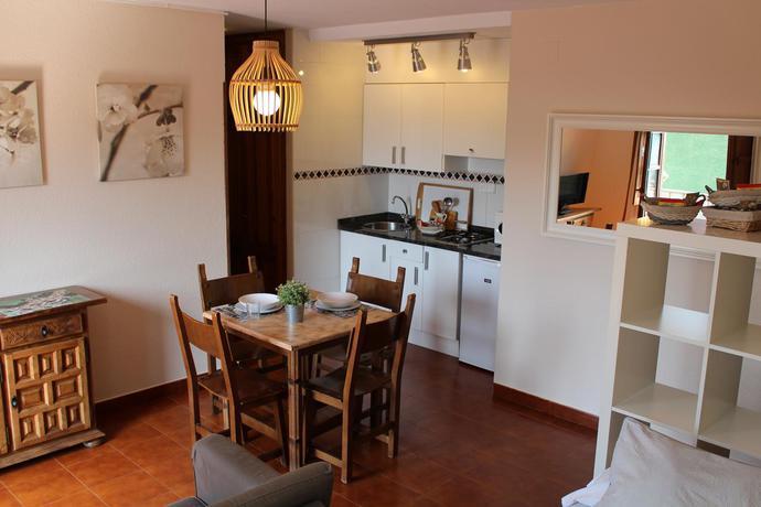 Los Hidalgos Apartamentos