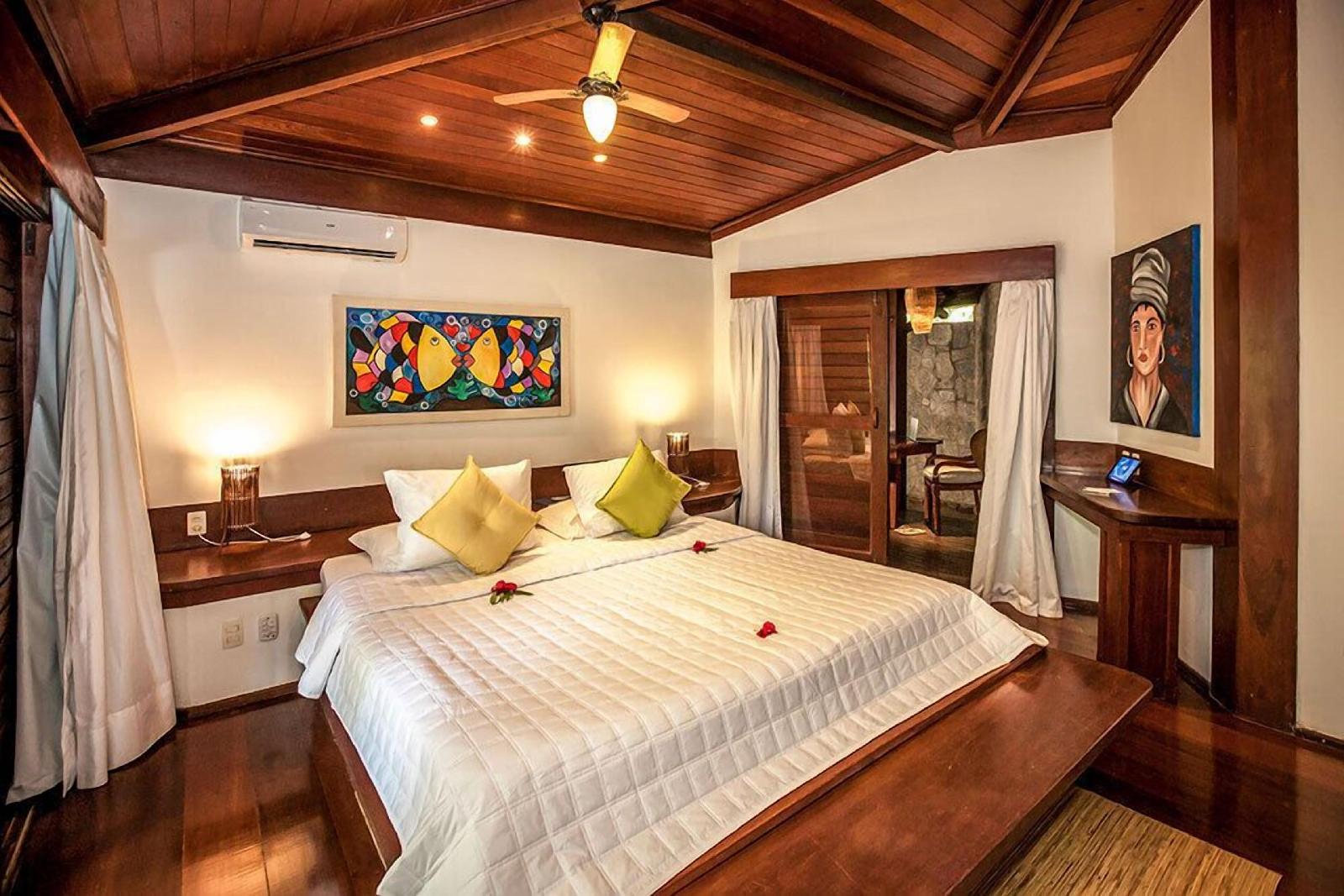 Sombra e Agua Fresca Resort