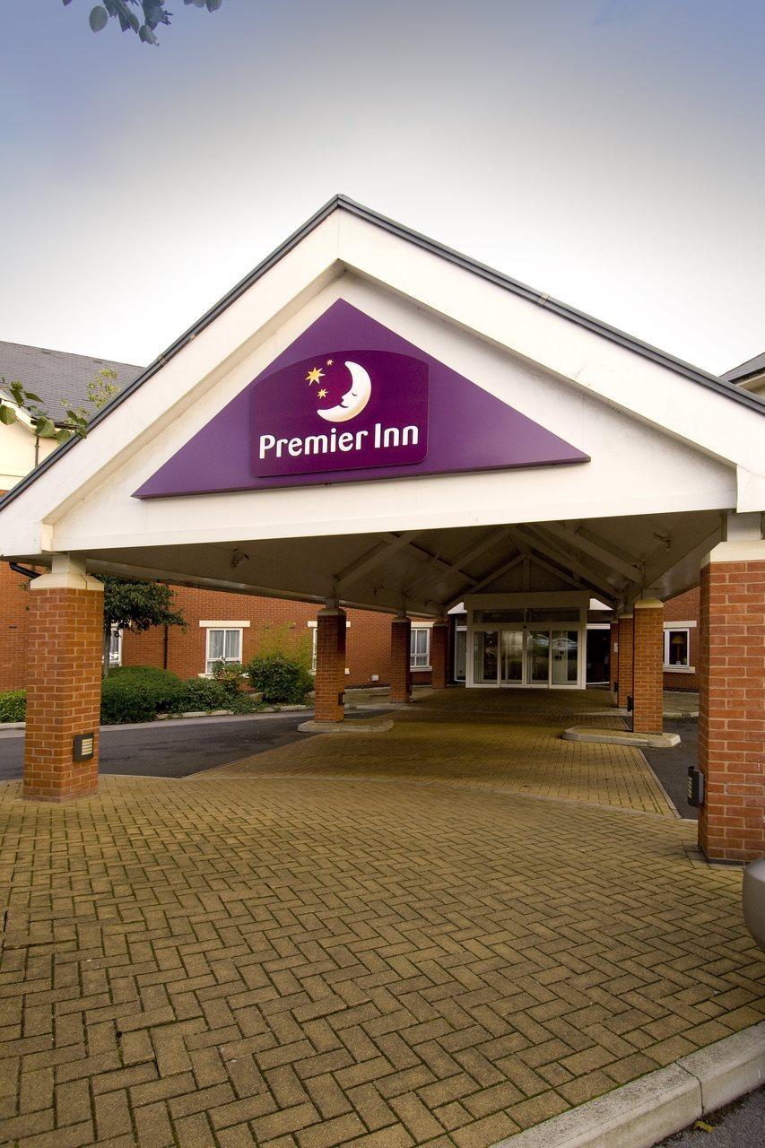 Premier Inn Warrington M6/J21