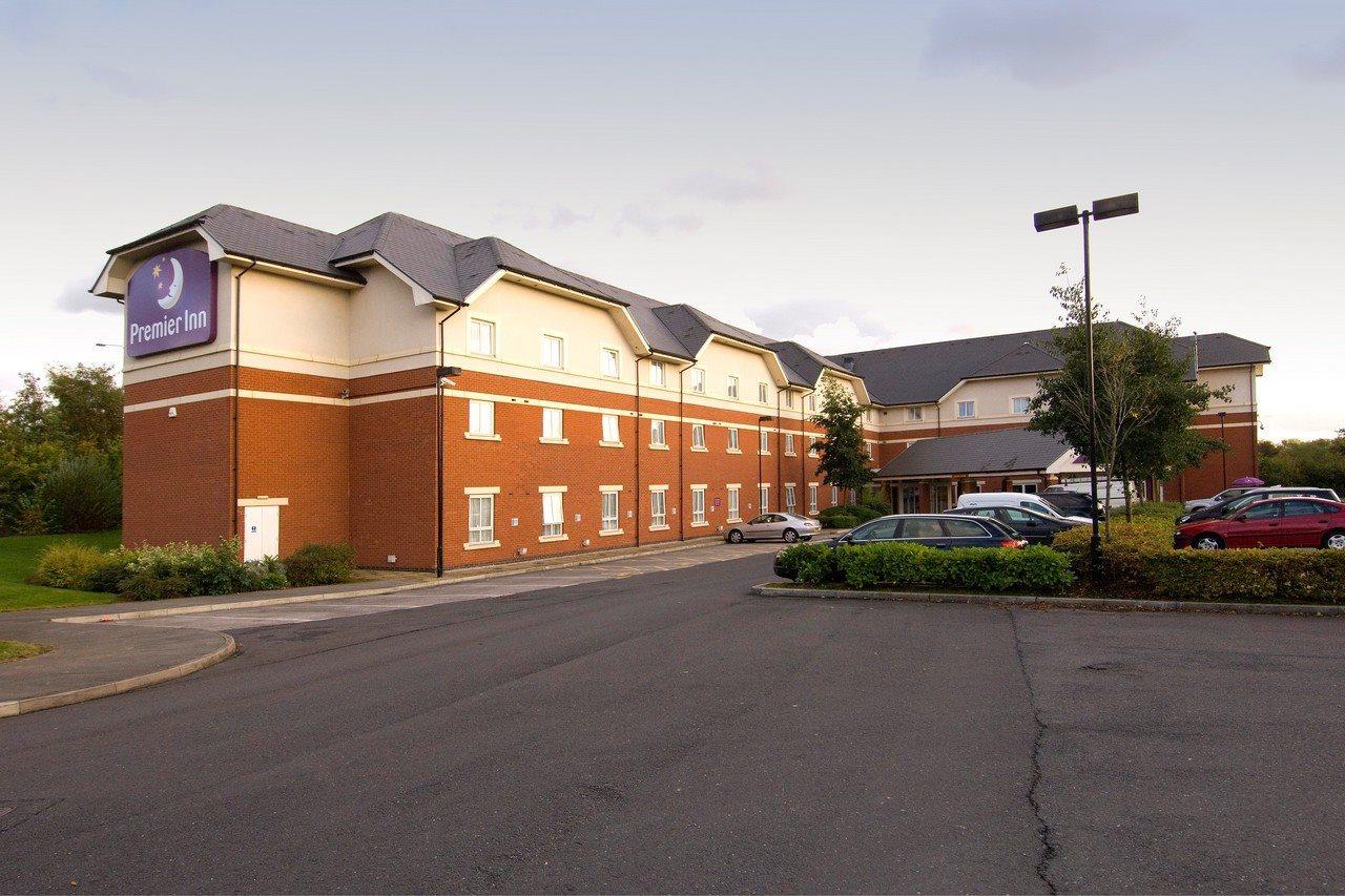 Premier Inn Warrington M6/J21