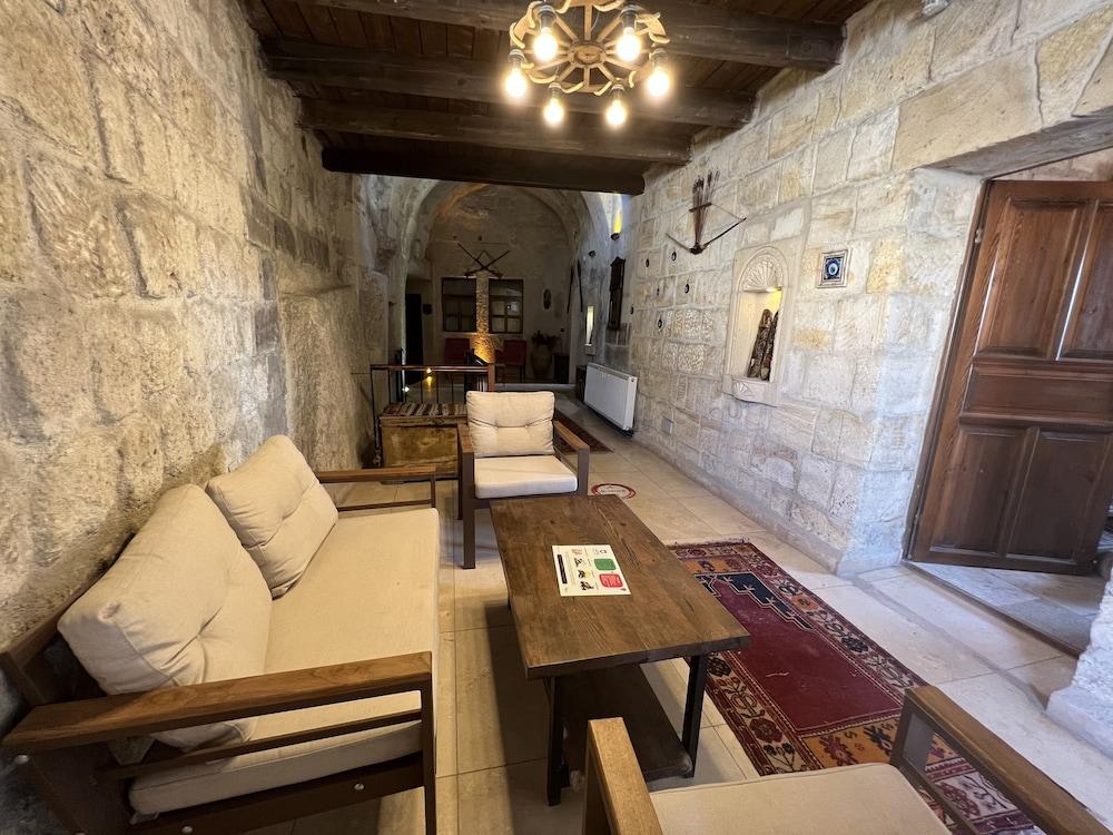 Castle Cave House