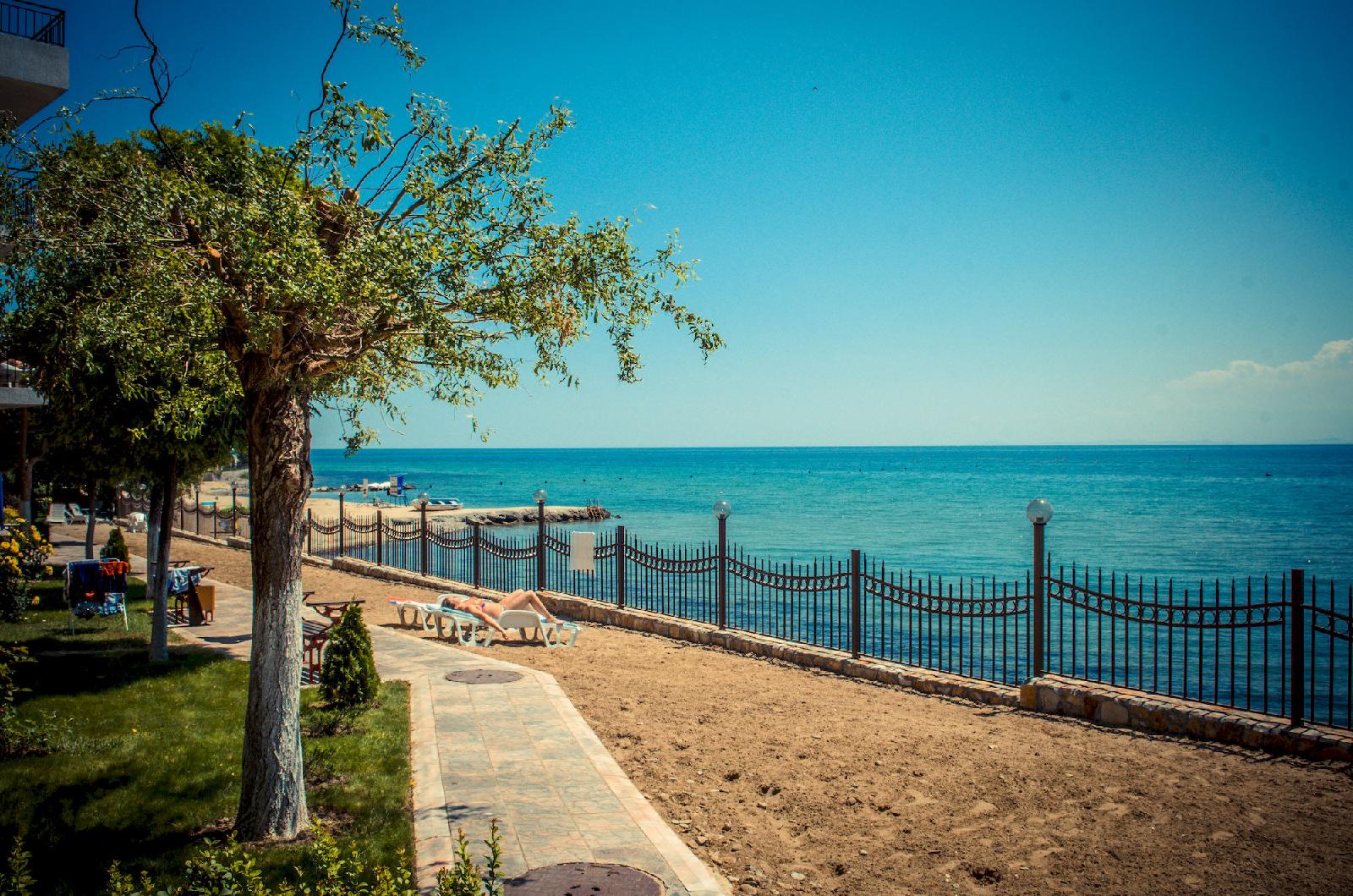 Messambria Fort Beach