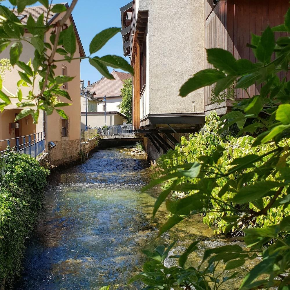 Le Divona Hotel
