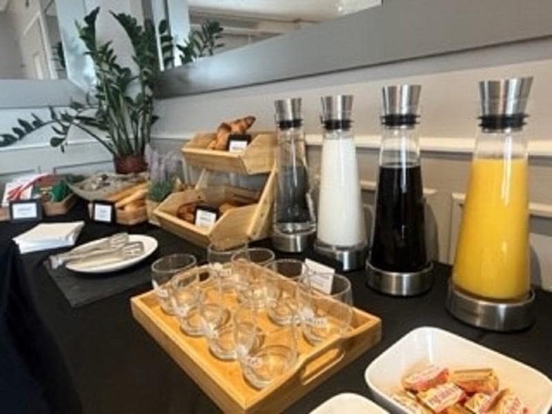 Le Divona Hotel