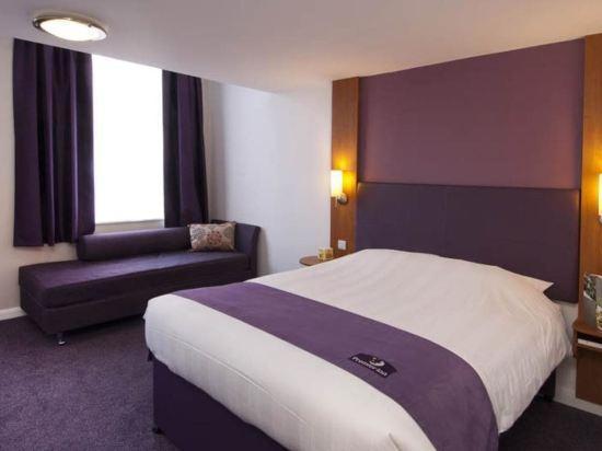 Premier Inn Southampton Airport