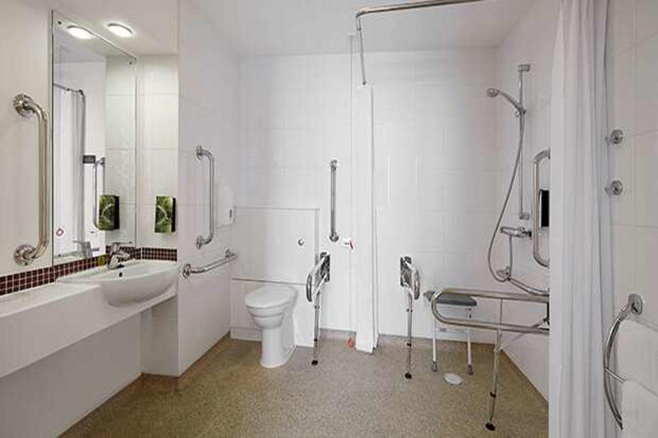 Premier Inn Maidstone Sandling
