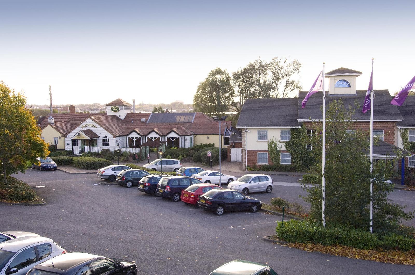 Premier Inn Rugby North Newbold