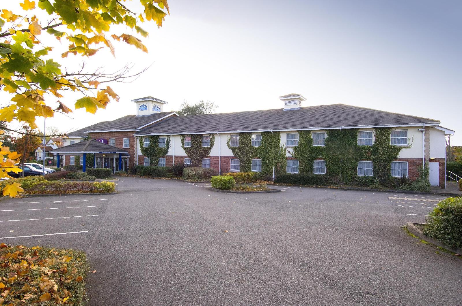 Premier Inn Rugby North Newbold