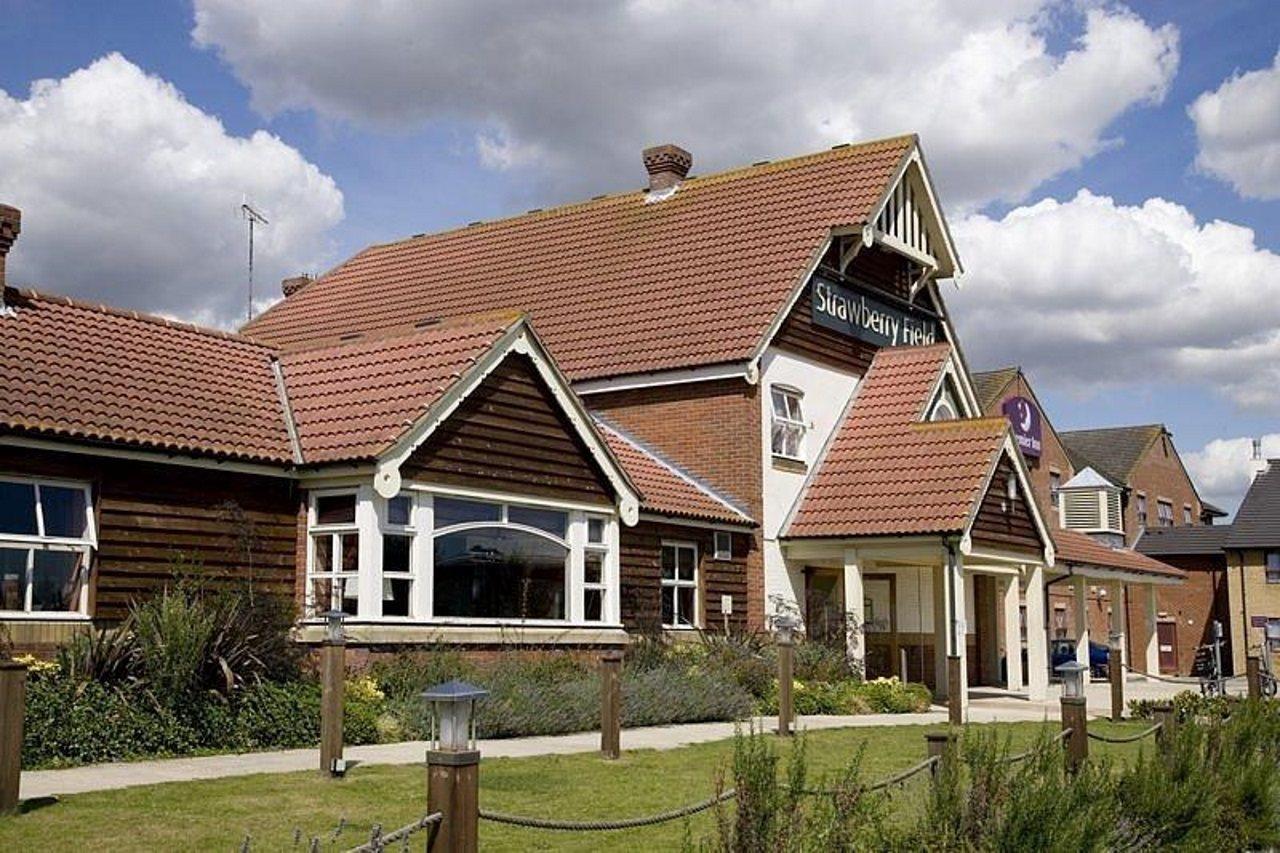 Premier Inn Southend Airport hotel