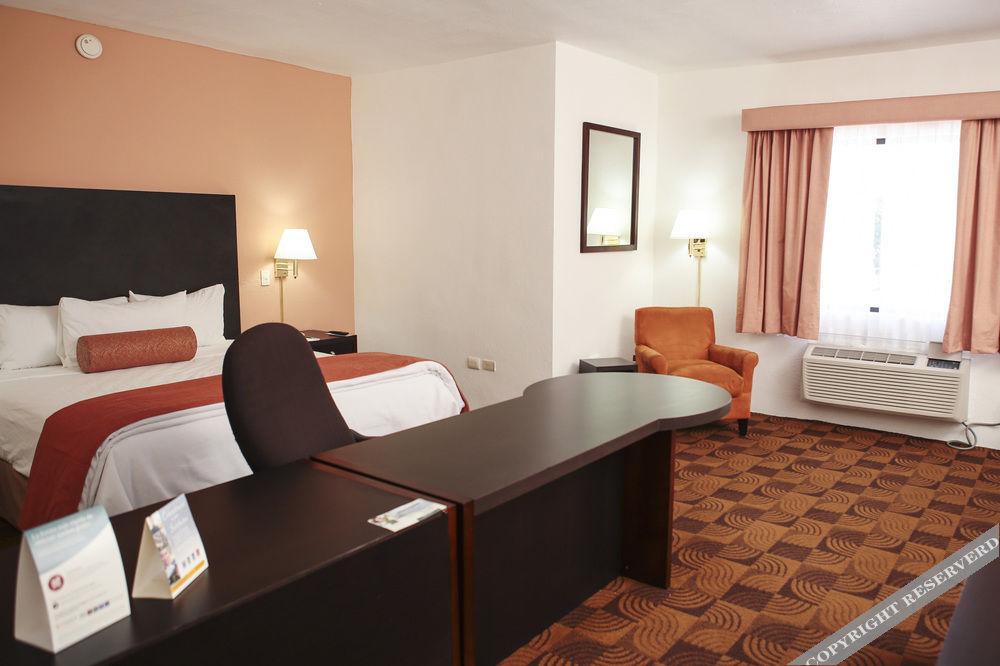 Quality Inn Nuevo Laredo