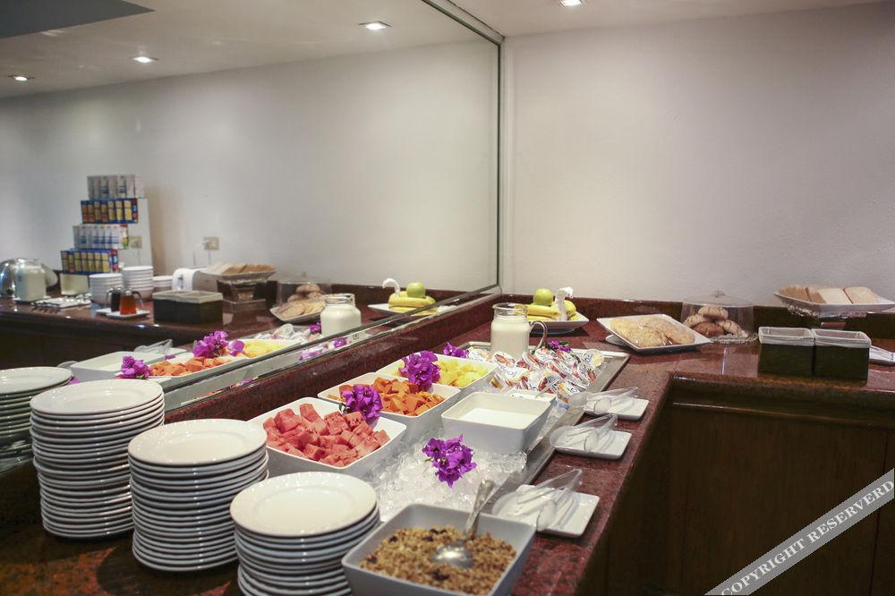Quality Inn Nuevo Laredo