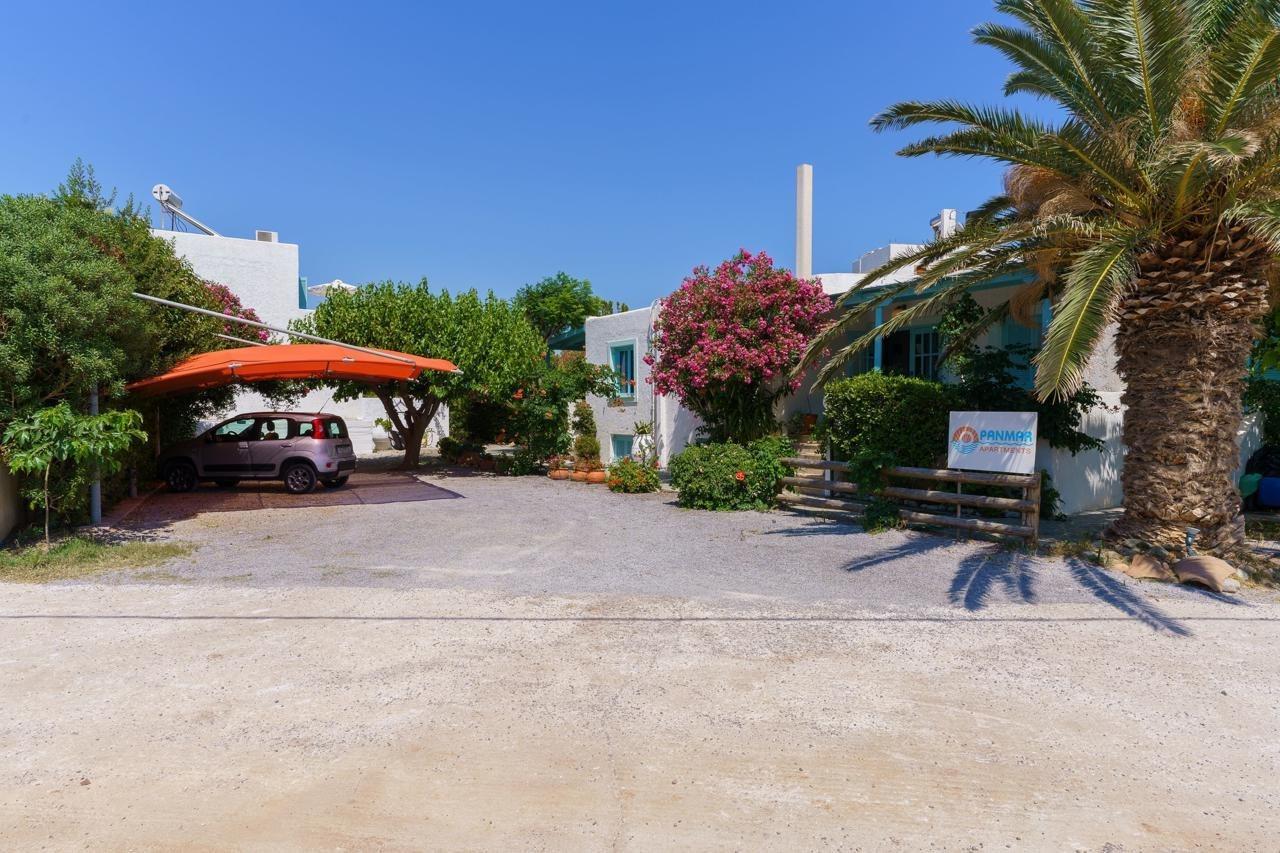 Panmar Apartments
