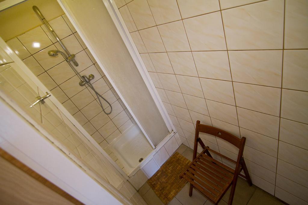 Cinnamon Hostel