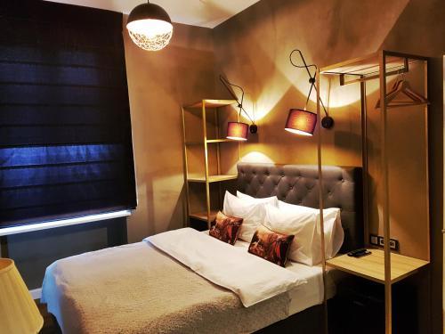 SleepWell Apartments