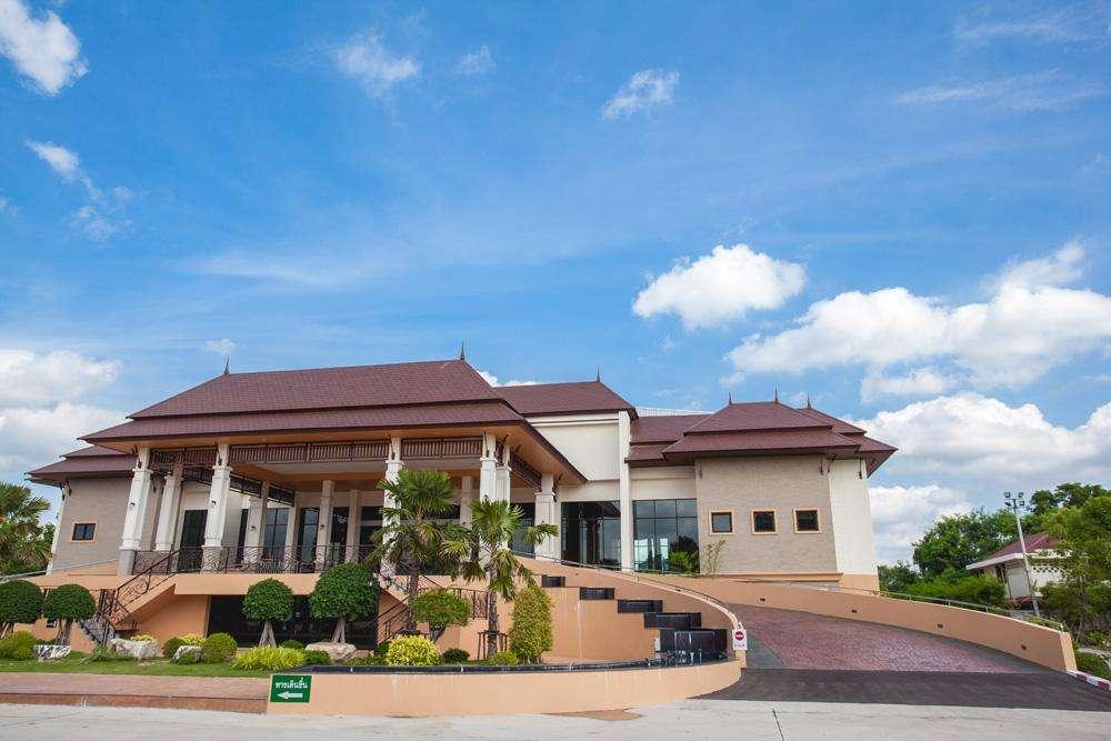 Royal Nakhara Hotel and Convention Centre