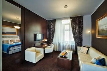Chrysso Guest House