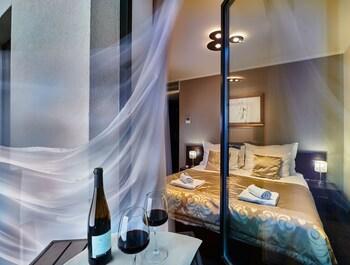 Chrysso Guest House