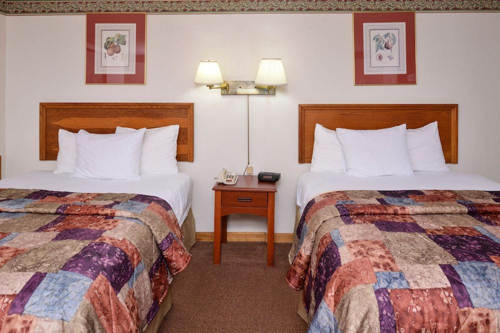 Red Carpet Inn Ronks