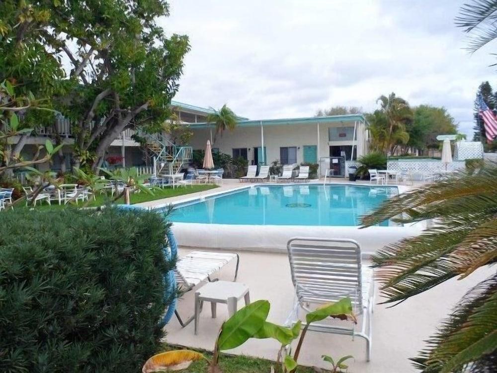 Malibu Resort Motel