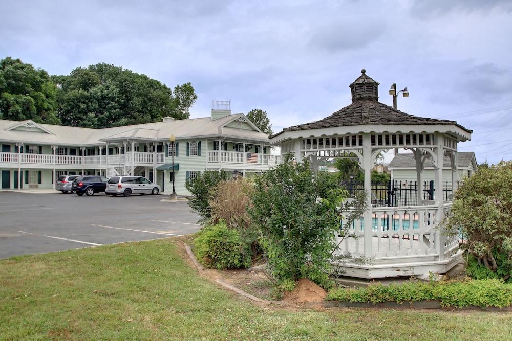 Key West Inn La Fayette