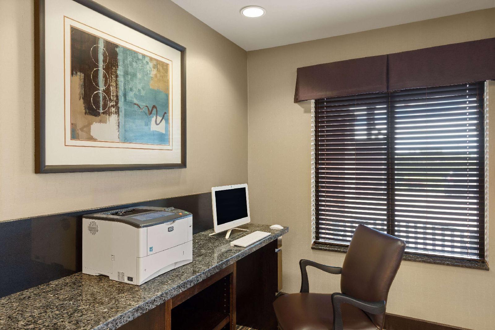 La Quinta Inn & Suites Sioux Falls