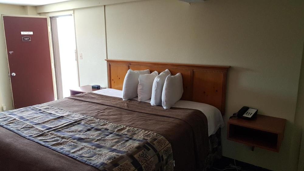 Royal Inn