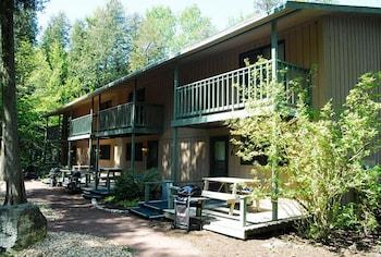 Shallows Resort