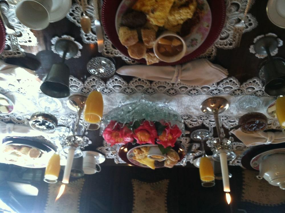 The Corners Mansion Inn