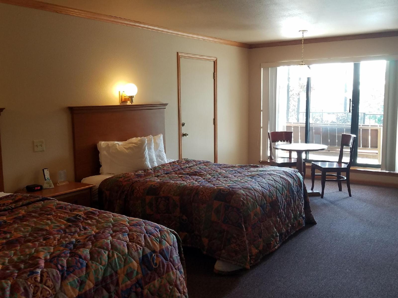 Amber's Inn & Suites
