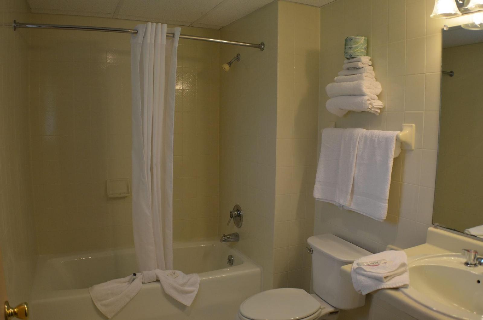 Amber's Inn & Suites