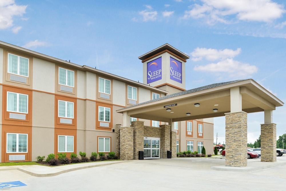 Sleep Inn & Suites