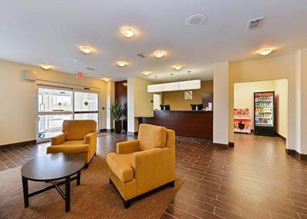 Sleep Inn & Suites