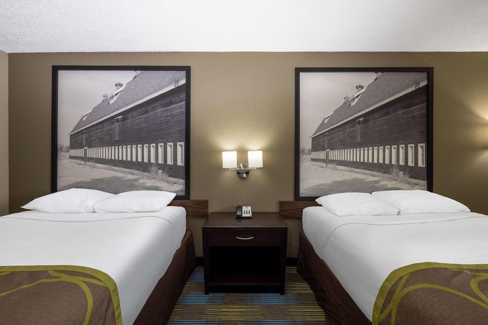 Red Carpet Inn Omaha