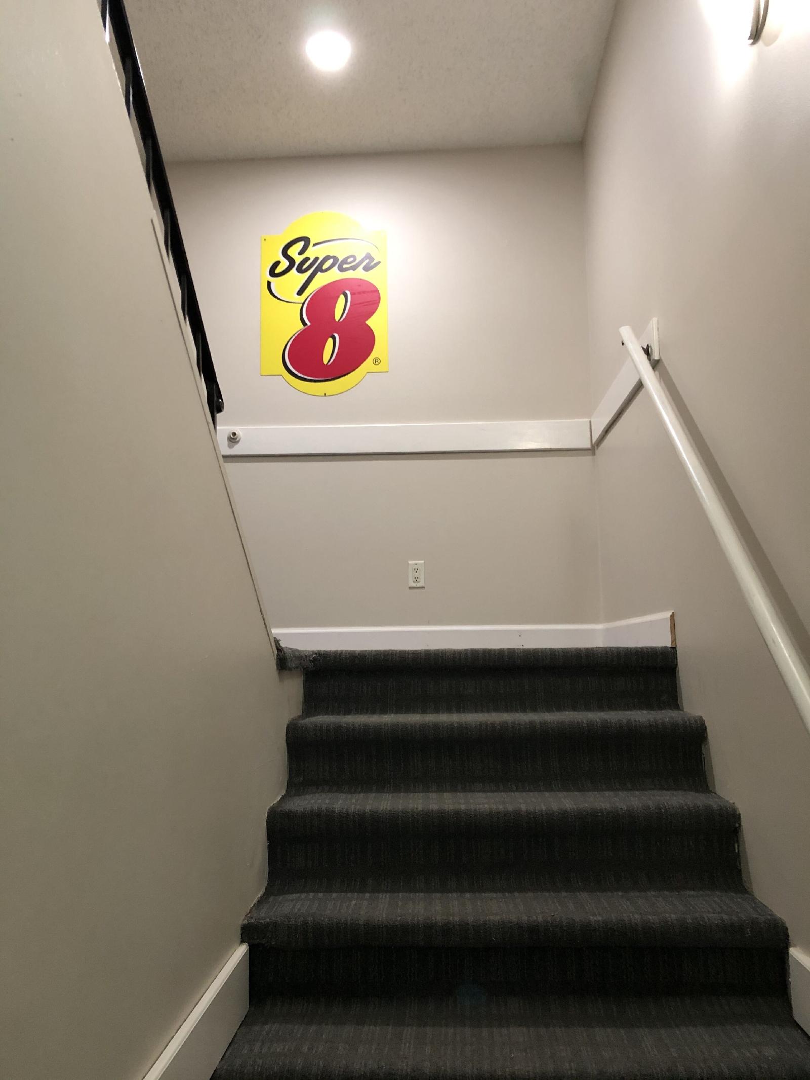 Red Carpet Inn Omaha
