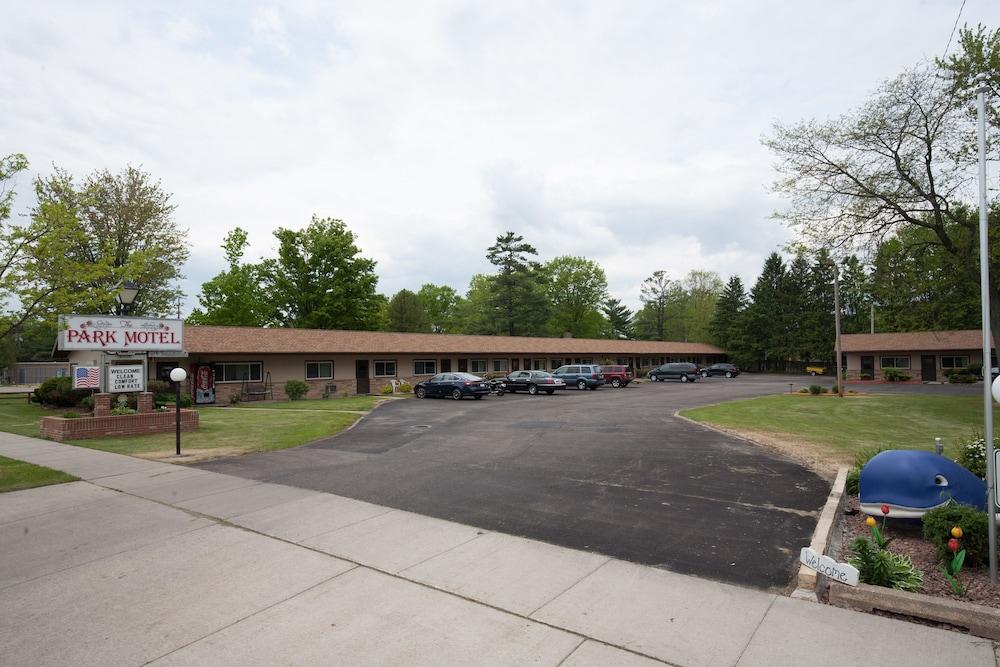 Park Motel