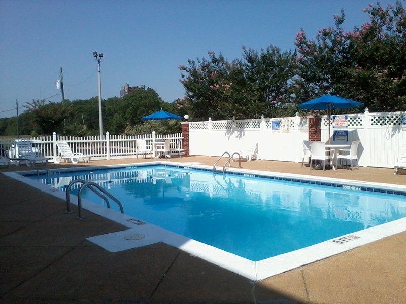 Holiday Inn Express & Suites Montgomery