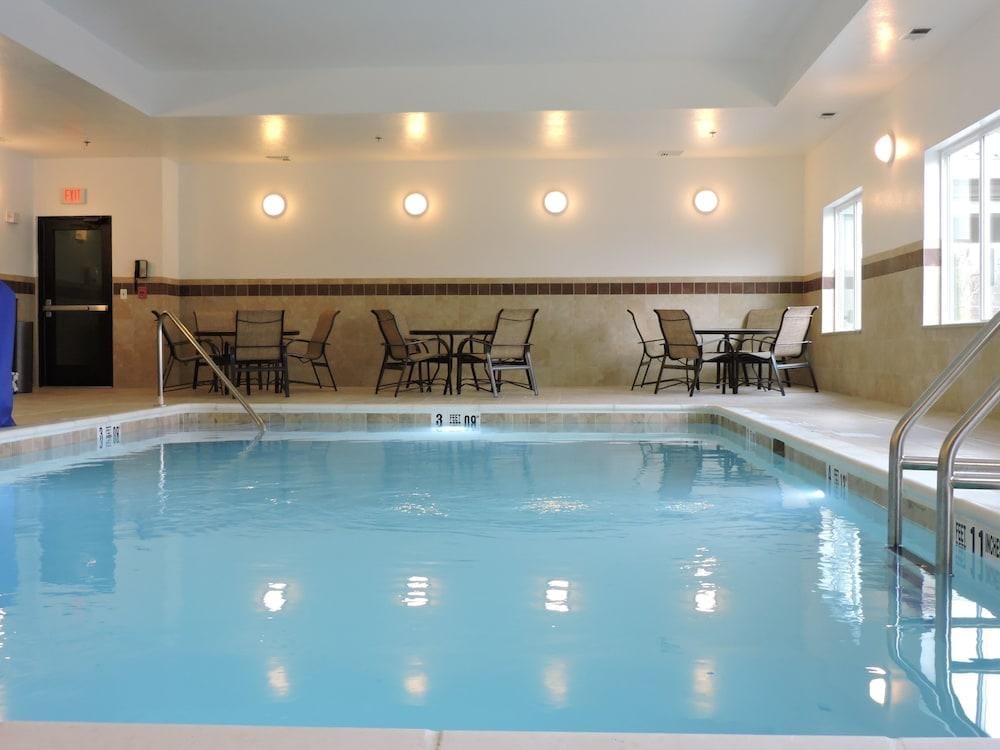 Holiday Inn Express & Suites Montgomery