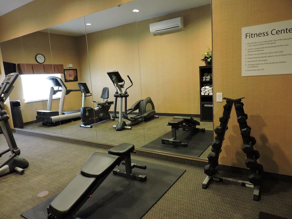 Holiday Inn Express & Suites Montgomery