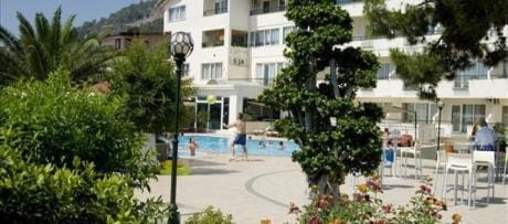 Club Marakesh Beach Hotel