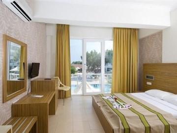 Club Marakesh Beach Hotel