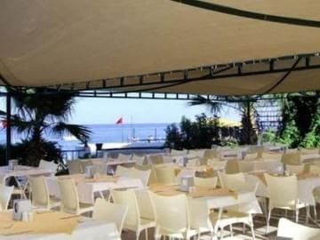 Club Marakesh Beach Hotel