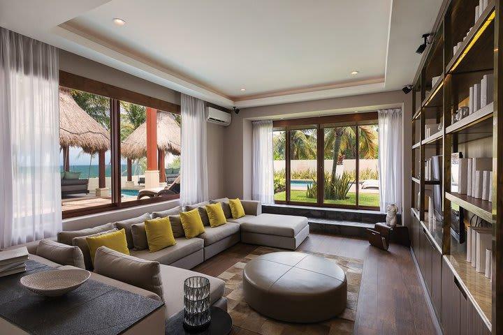 Azul Villa Esmeralda