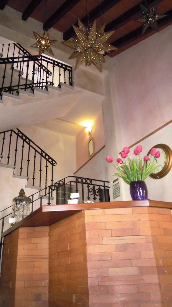 La Casa del Laurel