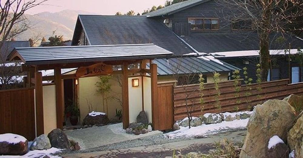 Yufu No Oyado Yamamomiji