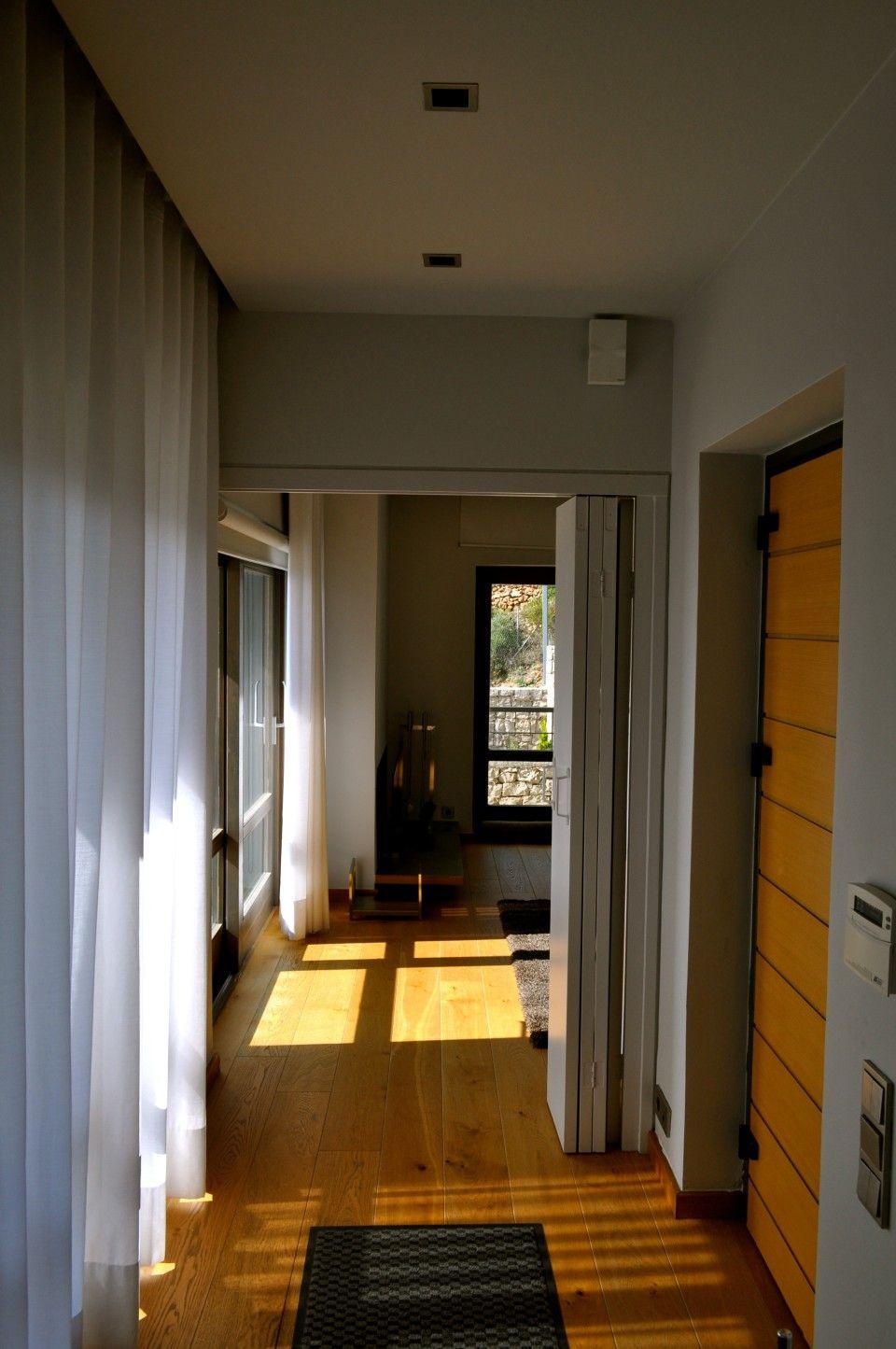 Elafivolia Arahova Suites