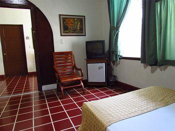 Villa Serena Flor Blanca