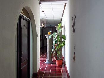 Villa Serena Flor Blanca