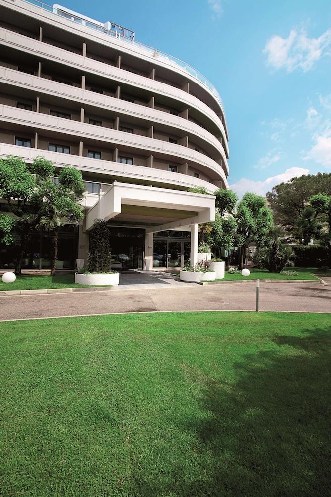 Hotel Majestic