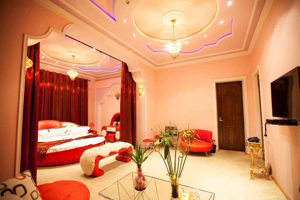 Twins Hotel