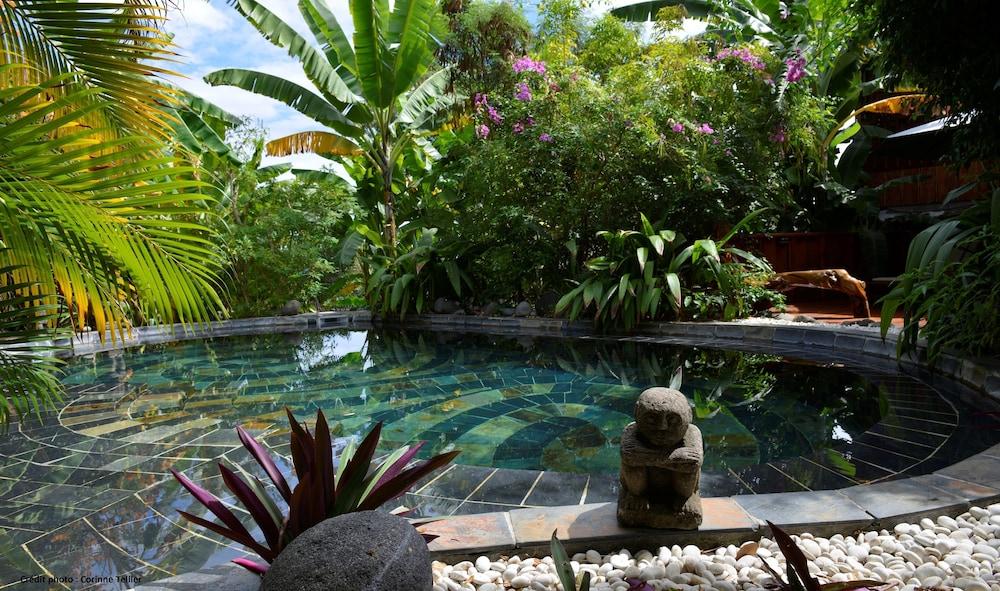 Lodge Roche Tamarin & Spa - Village Nature
